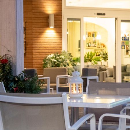 Hotel Orsa Maggiore Мілано-Маріттіма Екстер'єр фото